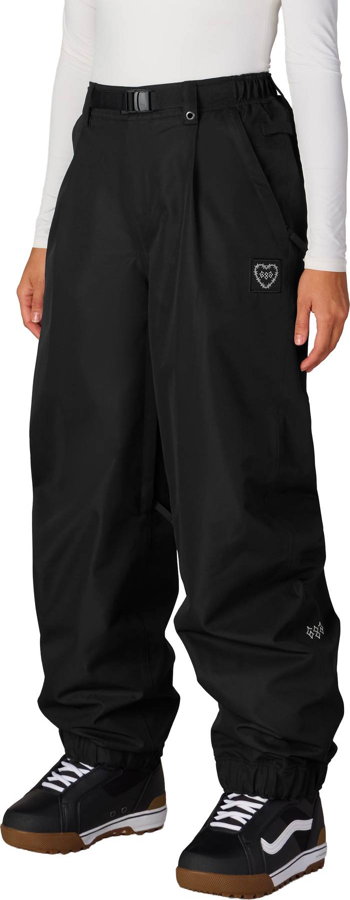 W Outline Shell Pant Black Heart