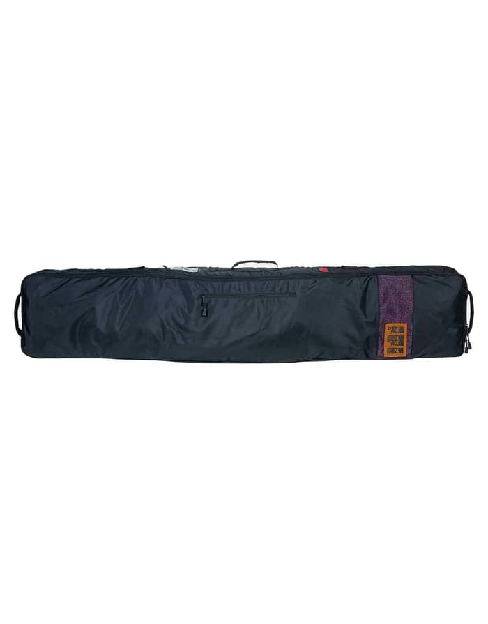 Nomad Black