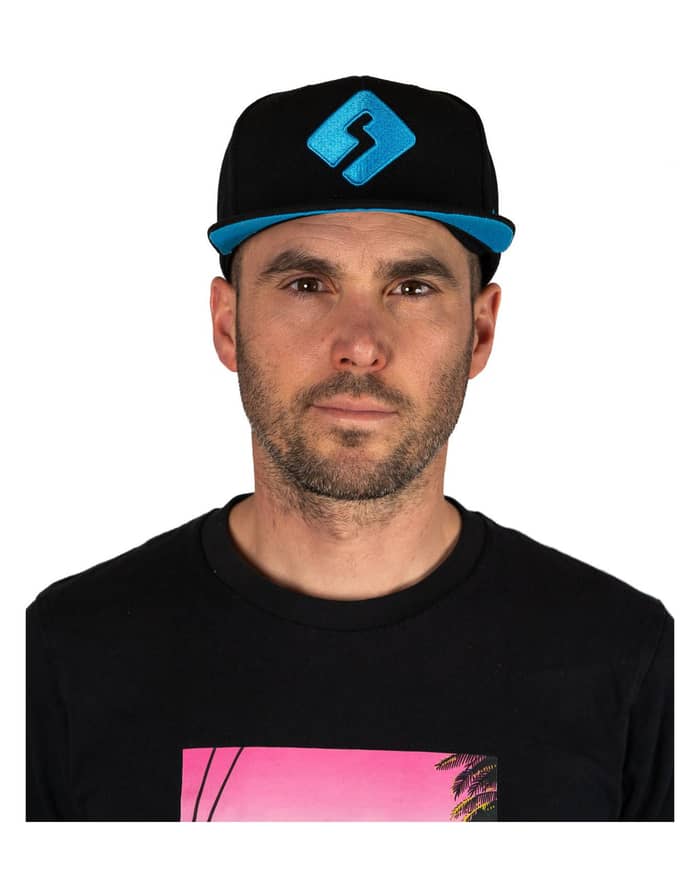 Cap Snapback Black Square Logo Blue