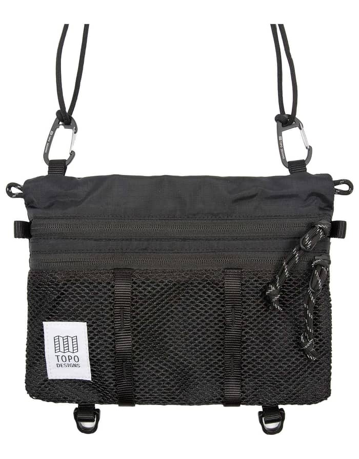 Mountain Accessory Shoulder Bag Black