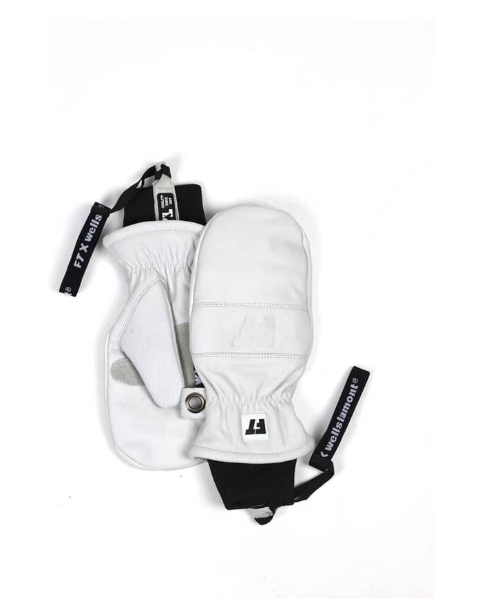 Logo Mittens White + Full Tilt