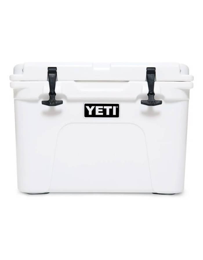Tundra 35 White + Yeti