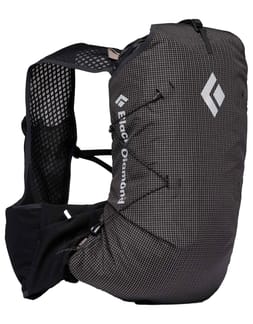Distance 8 Backpack Black
