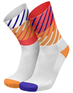 Running Diagonals Socks Orange Inferno