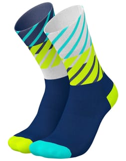Running Diagonals Navy Canary