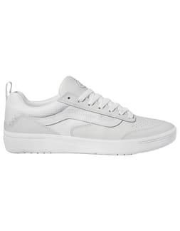 Zahba White/White