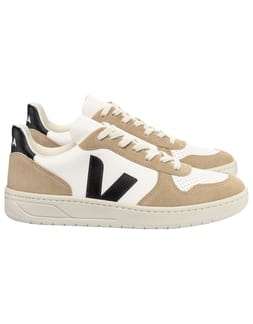 V-10 Chromefree Leather Extra White Black Sahara