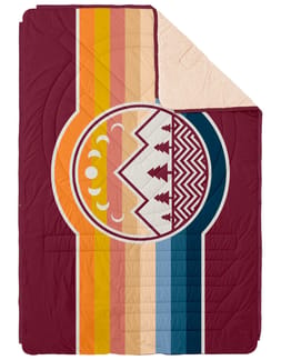 CloudTouch Blanket Camp Vibes Berry