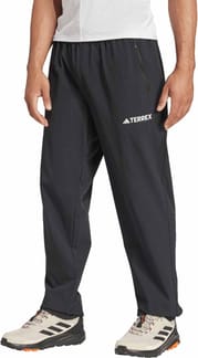 MT Essential Pants Black