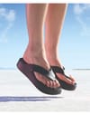 Crocs + Getaway Platform Flip Black - 6