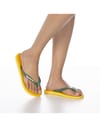 Havaianas + Brasil Logo Pop Yellow - 6