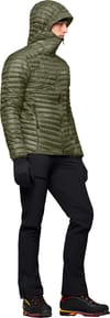 Norrona + Trollveggen Down800 Super Light Hood M Deep Lichen Green - 5