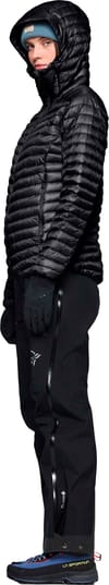 Norrona + Trollveggen Down800 Super Light Hood W Caviar Black - 5