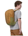 Patagonia + Black Hole Pack 25L Pufferfish Gold - 4
