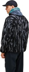 Peak Performance + M Graphic Pile Jacket Winter Shard - 4