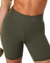 Vuori Alltheform Pocket Short 6" W Army