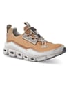 On Running + Cloudaway W Almond / Glacier