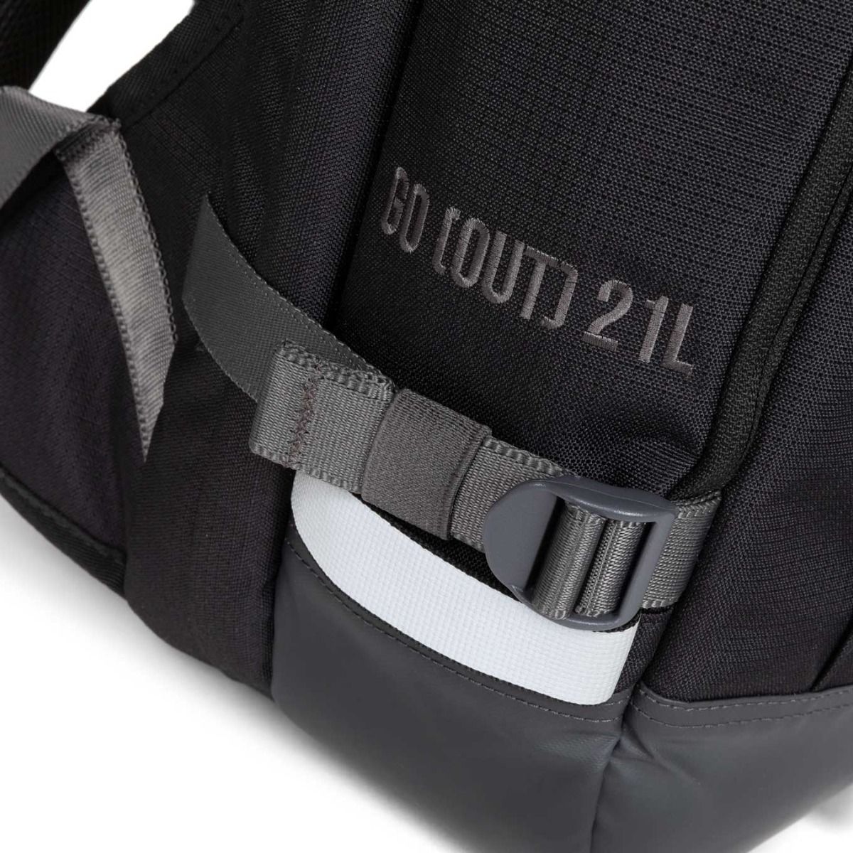 Eastpak + Out Safepack Out Black - 6