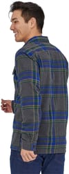 Patagonia + M's L/S Organic Cotton MW Fjord Flannel Shirt Edge/Black - 3