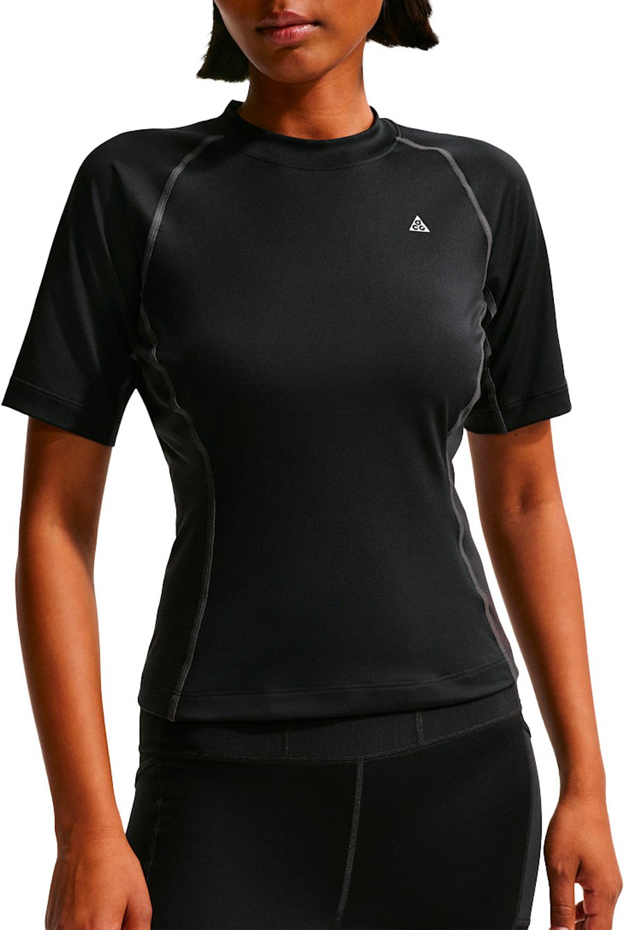 W Nike ACG Wildsee SS Baselayer Top Black/Anthracite + Nike ACG
