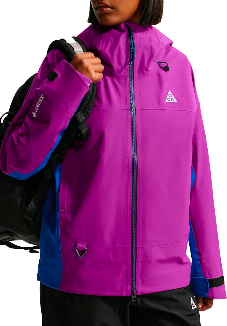 W Nike ACG Misery Ridge Jacket Bold Berry/Hyper Royal + Nike ACG