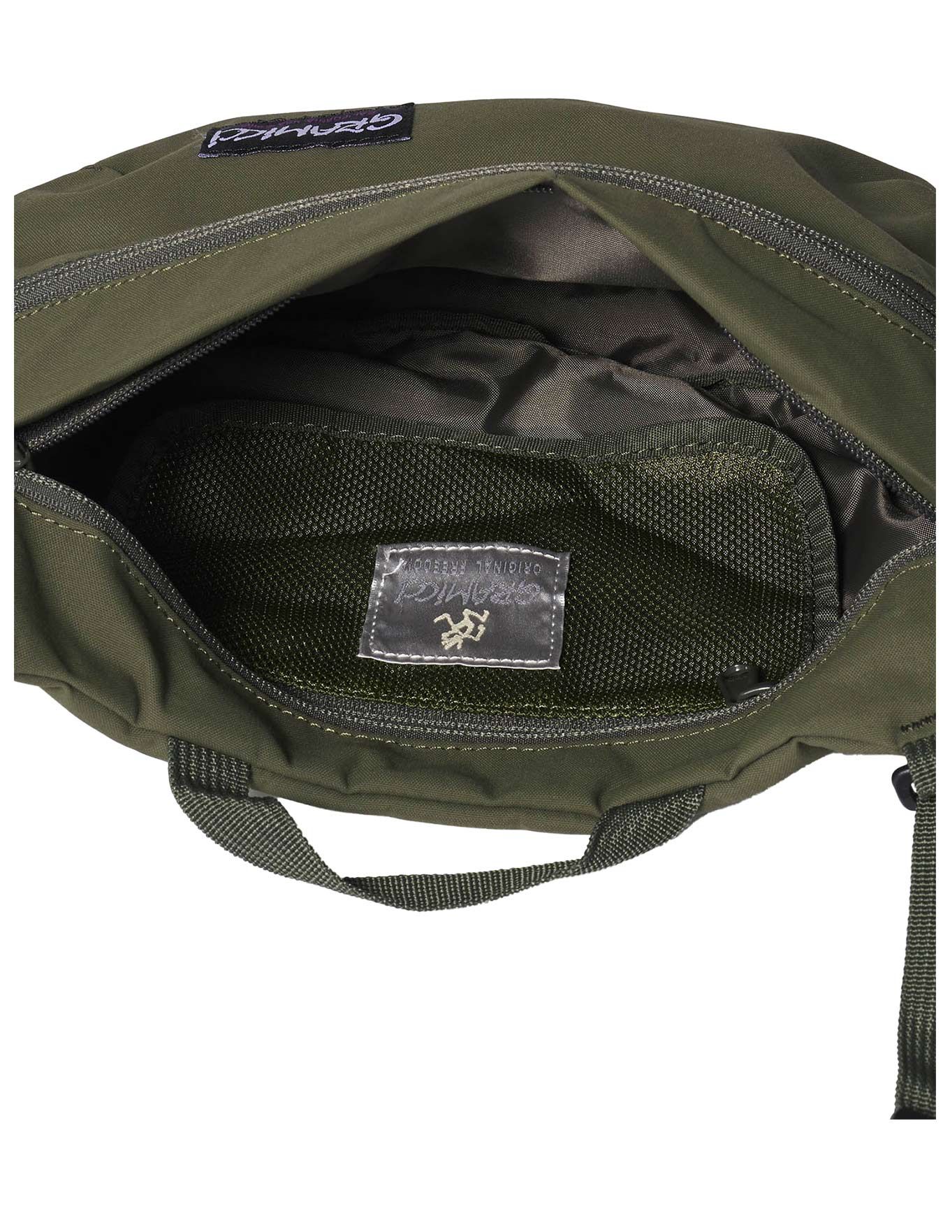 Gramicci Cordura Shoulder Bag Olive Taschen : Snowleader