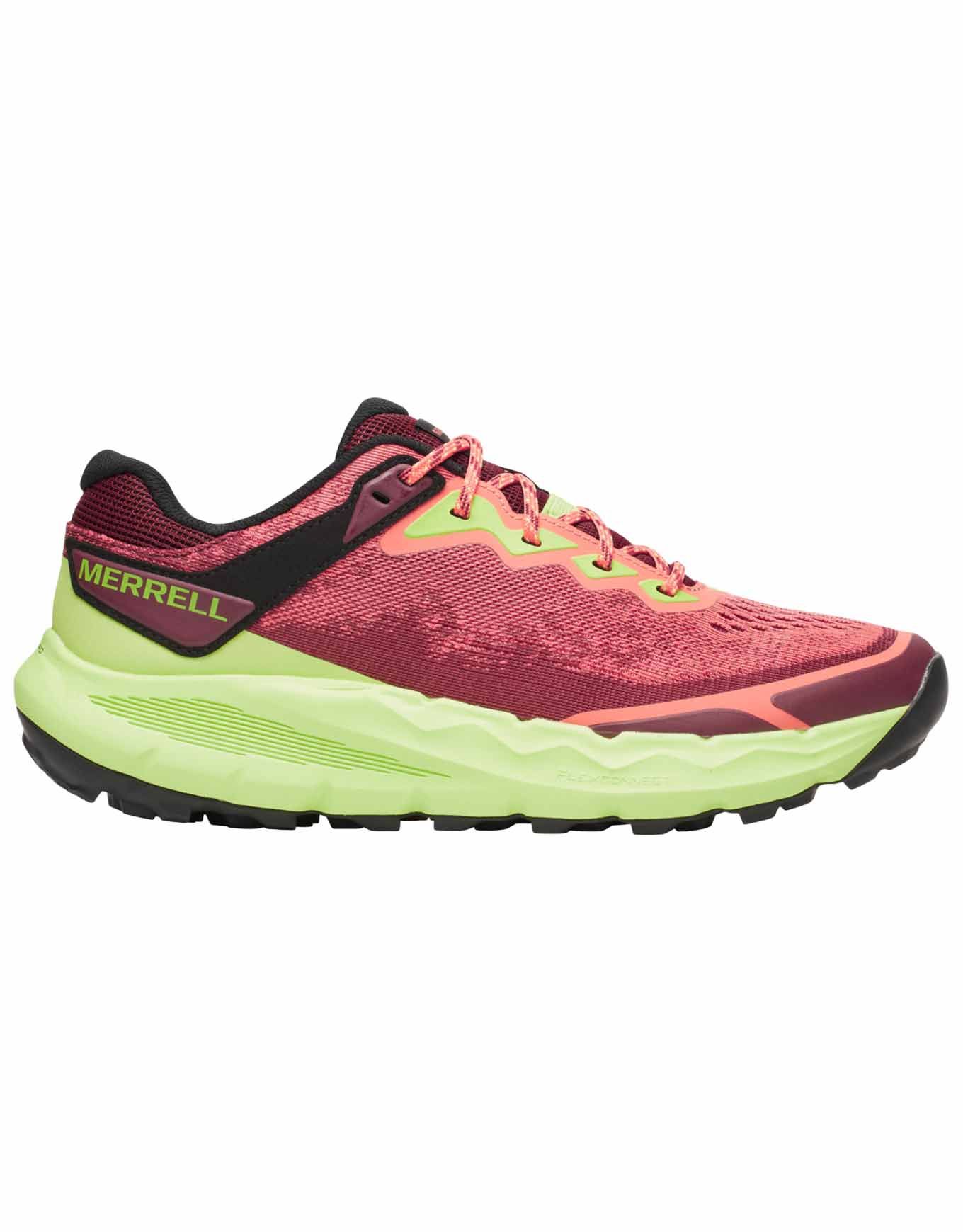 Nova 4 Syrah + Merrell
