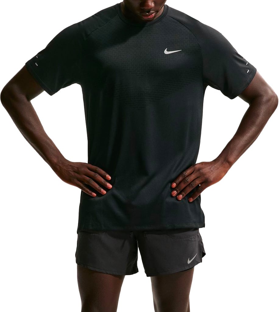 M Nike Dri-Fit ADV Stride SS Top Black Reflective Silver + Nike Running
