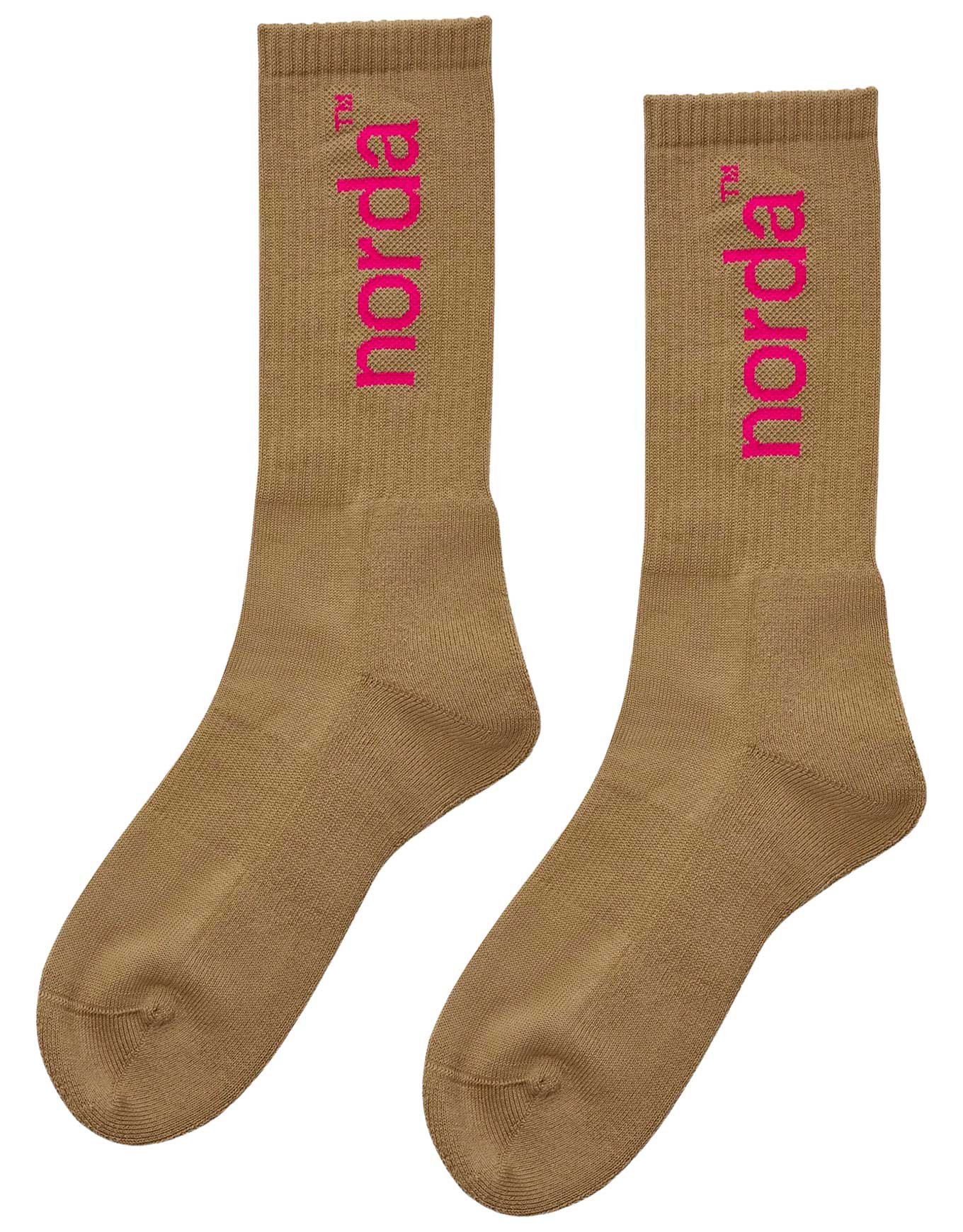 Retro Sock Pink Fudge + Norda