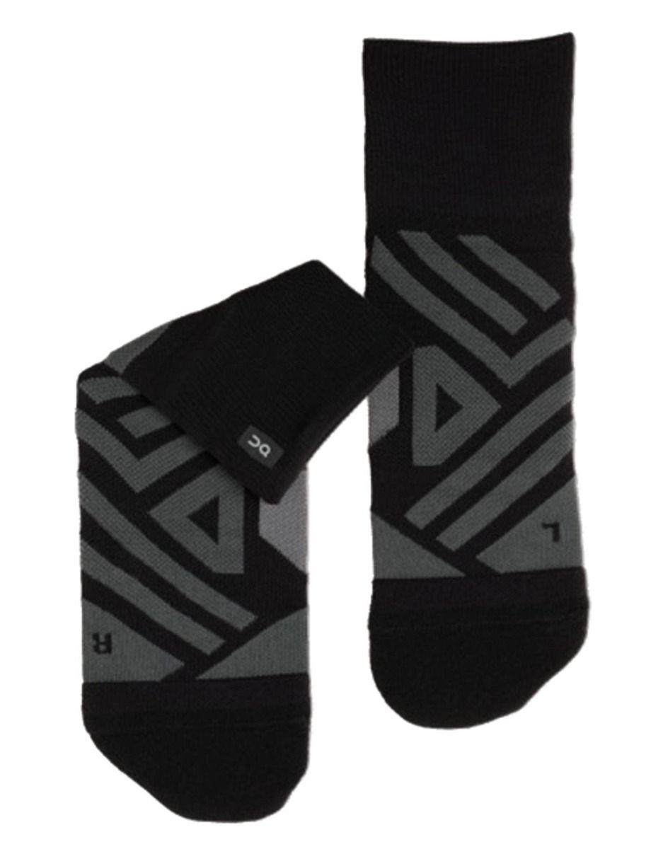 Mid Sock Black Shadow + On Running